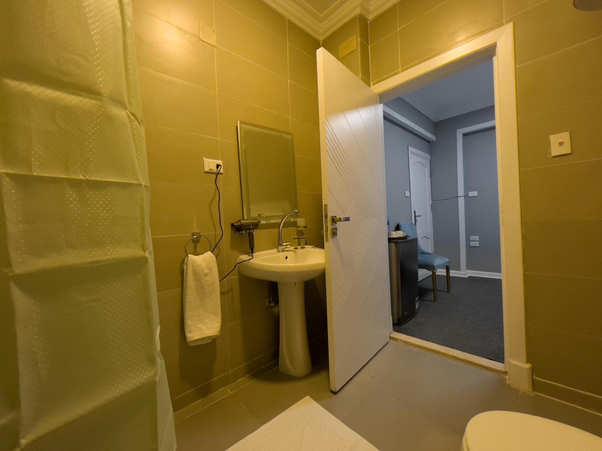 The Pyramids Gate Inn Kafret el-Gabal 외부 사진